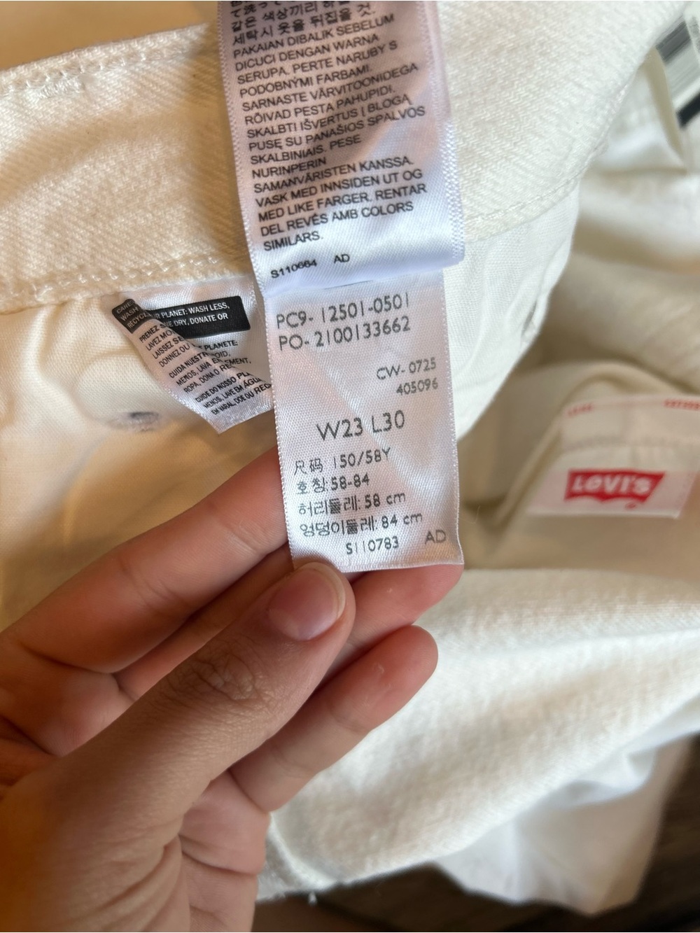 NWT Levi’s 501 Original Straight Leg Jeans, Women’s Size 0, W23 L30, Off White - Picture 12 of 13